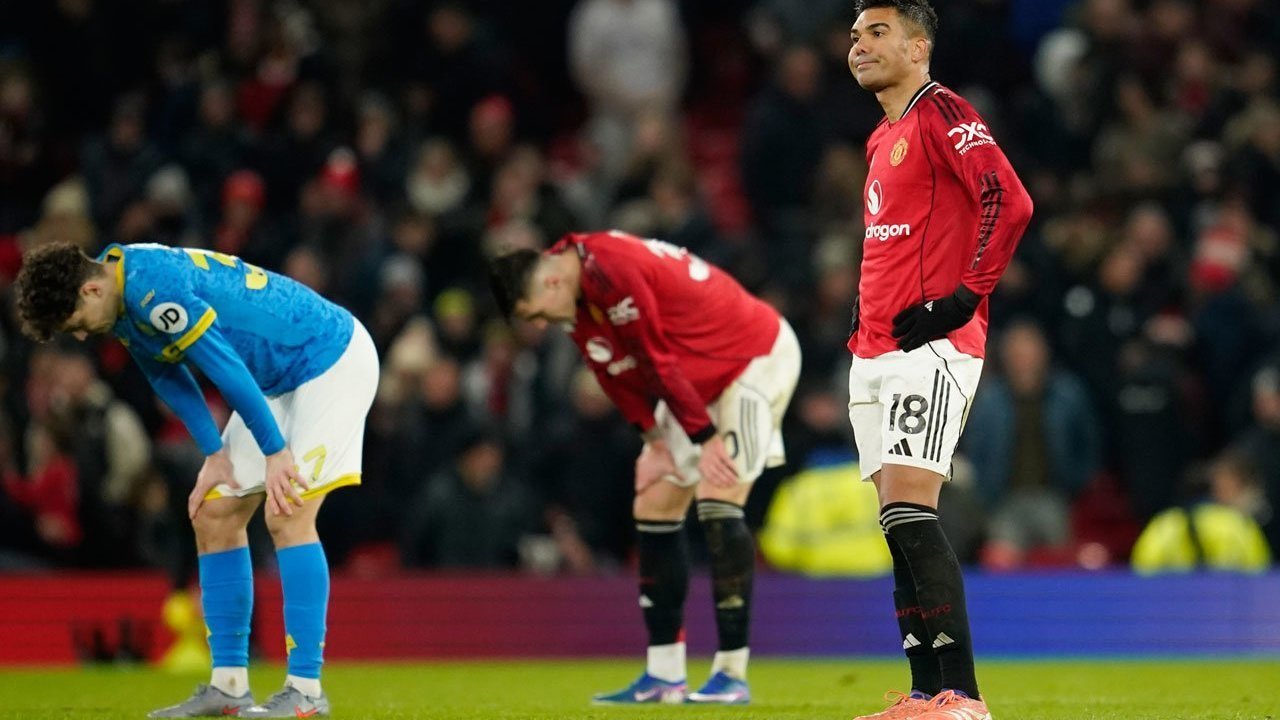 Man Utd vs Wolves: Raport Pemain Setan Merah Usai Gagal Menang di Old Trafford