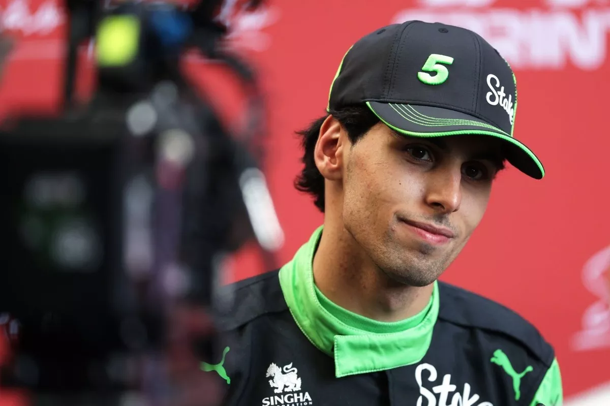 Bortoleto Ungkap Peran Verstappen dalam Keputusan Kontraknya