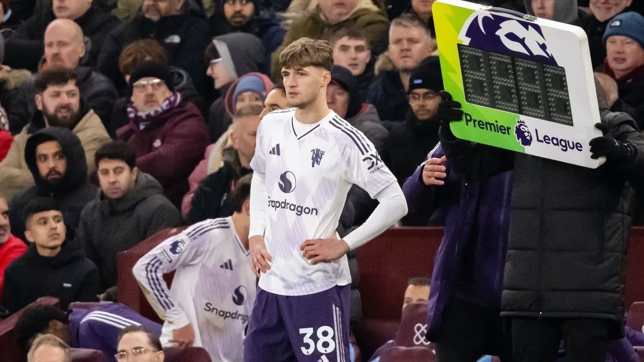 Pengakuan Wonderkid MU: Main di Premier League itu Gak Gampang!