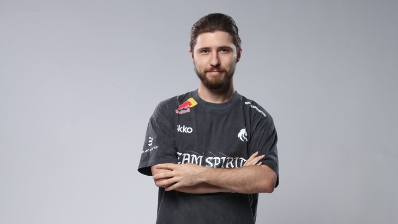 Dari Detik Penentuan Hidup hingga Sorotan M7: Perjalanan Coach Coldstar dan Makna Keberanian Sejati