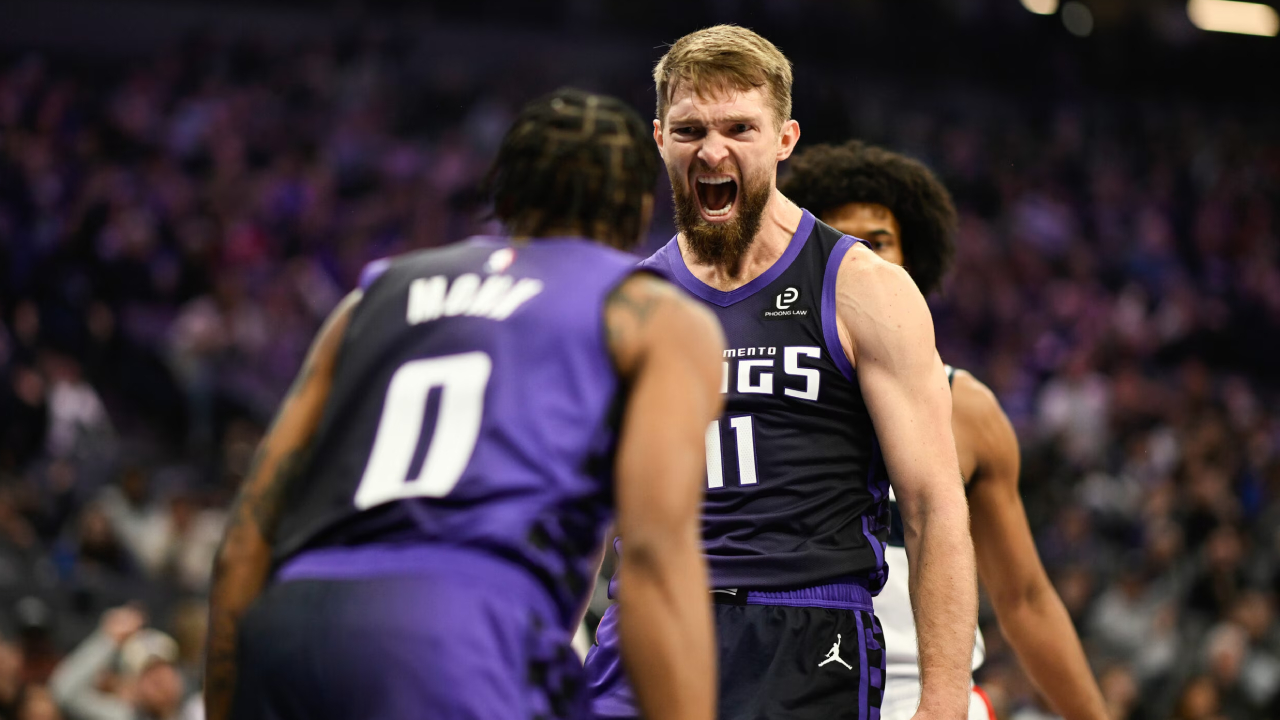 Domantas Sabonis Kembali Memperkuat Kings, Isu Masa Depan Ikut Mengemuka