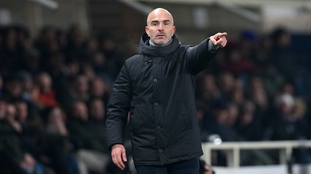 Benarkah? Usai Didepak Chelsea, Enzo Maresca Dikabarkan Bidik Kursi Manajer MU