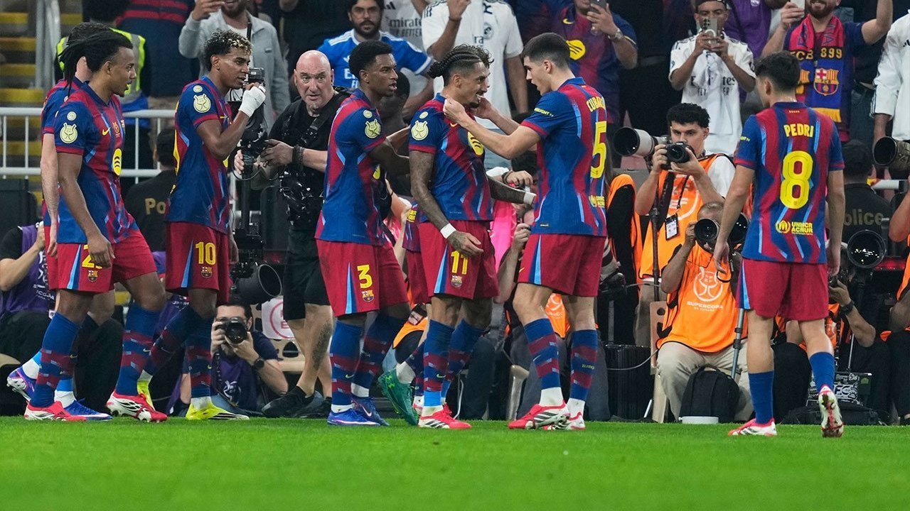 Hasil Barcelona vs Real Madrid: Menang Dramatis 3-2, Blaugrana Juara Supercopa de Espana 2026