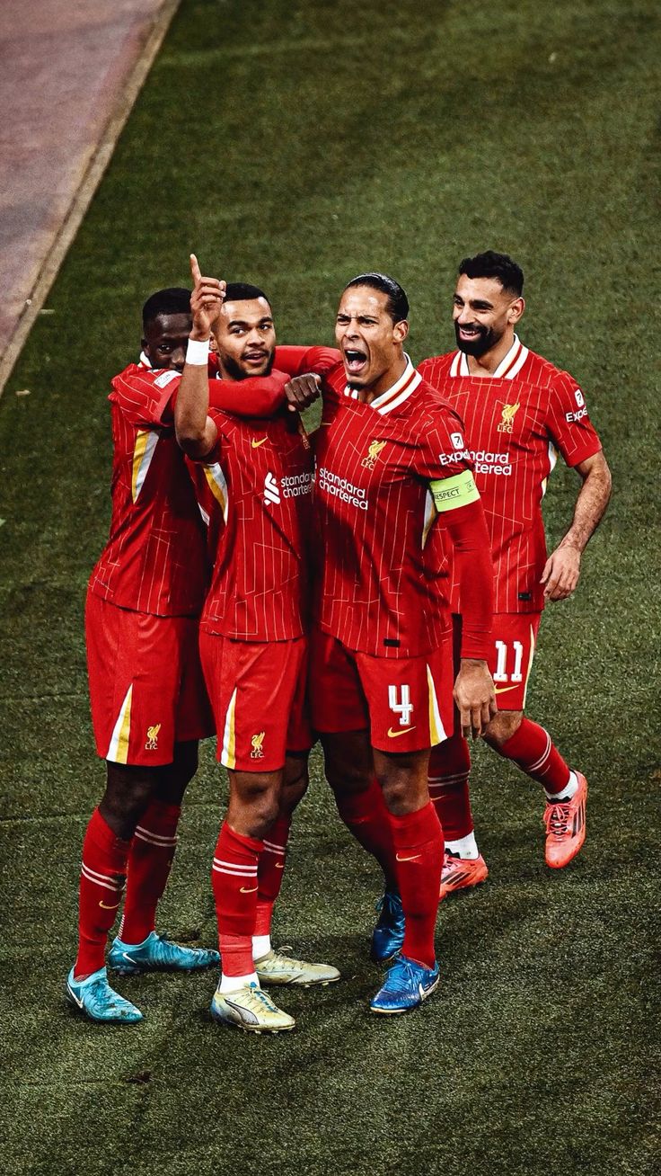 Liverpool vs Leeds: Catatan Kelam di Anfield, Cemoohan Fans dan Tanda Bahaya Revolusi