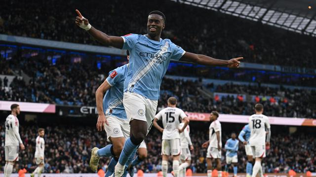 Marc Guehi Semakin Nyaman di Manchester City: Proses Belajar yang Tak Pernah Berhenti