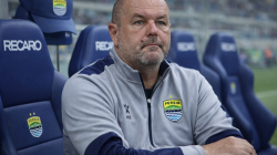 Persib Dibantai Ratchaburi FC 0-3, Bojan Hodak Minta Maaf kepada Bobotoh