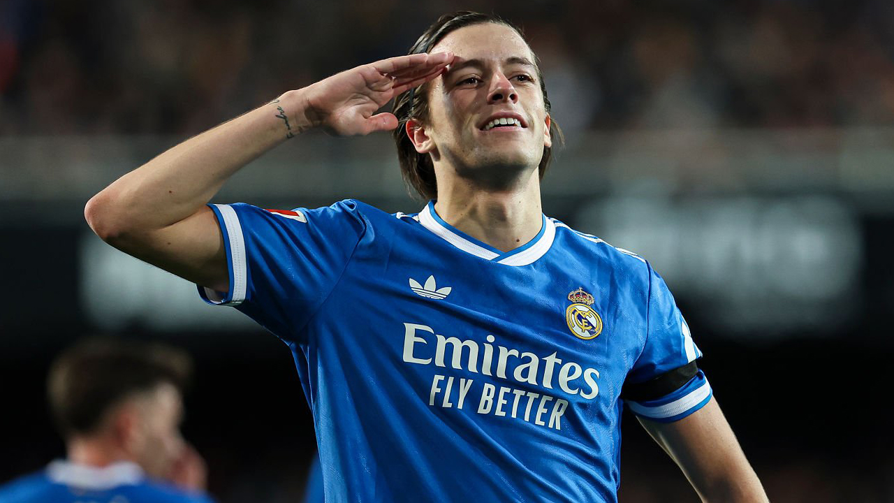 Alvaro Carreras Bangga Bantu Real Madrid Raih Kemenangan di Mestalla