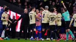 Tragedi Metropolitano: Barcelona Dibantai, Flick Kritik Proses VAR 7 Menit