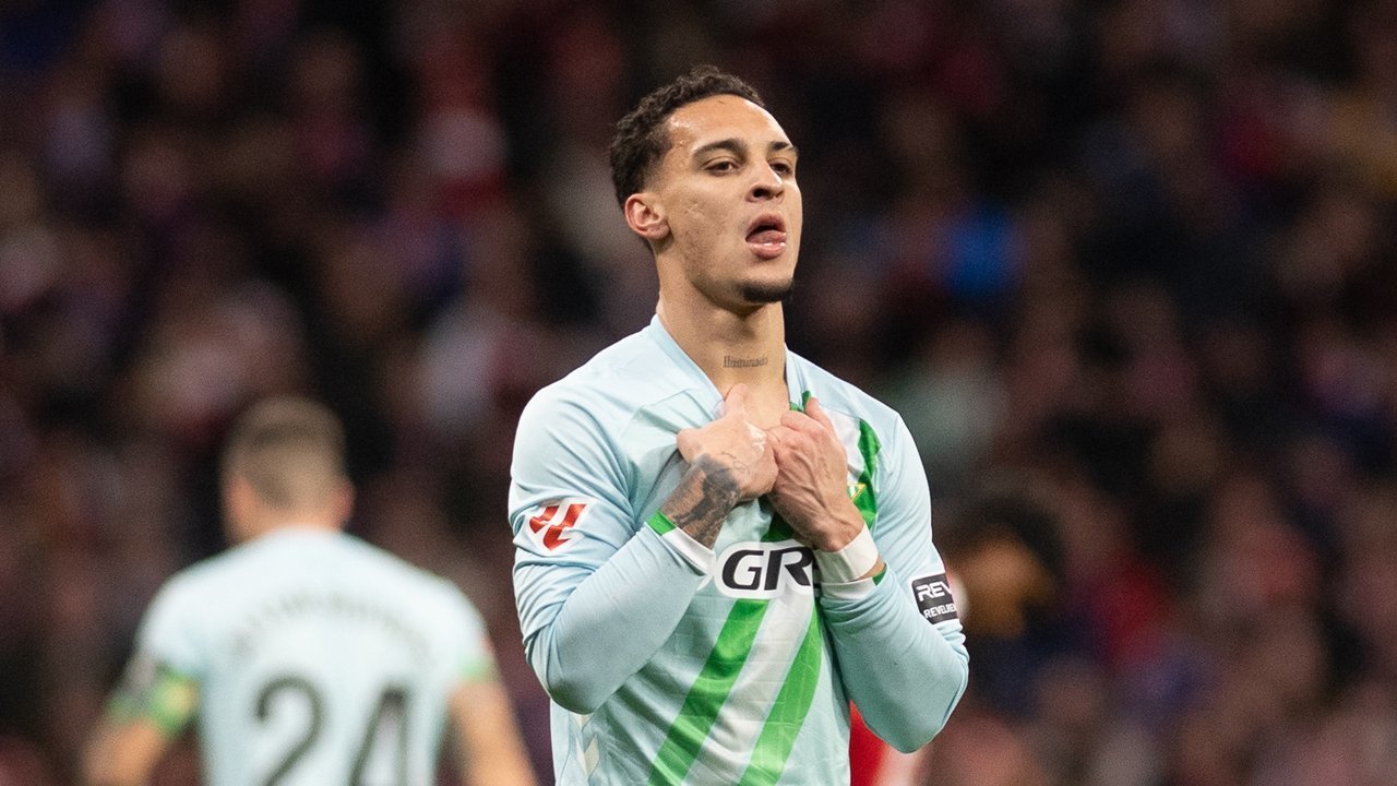 Real Betis Bungkam Atletico Madrid Berkat Gol Antony