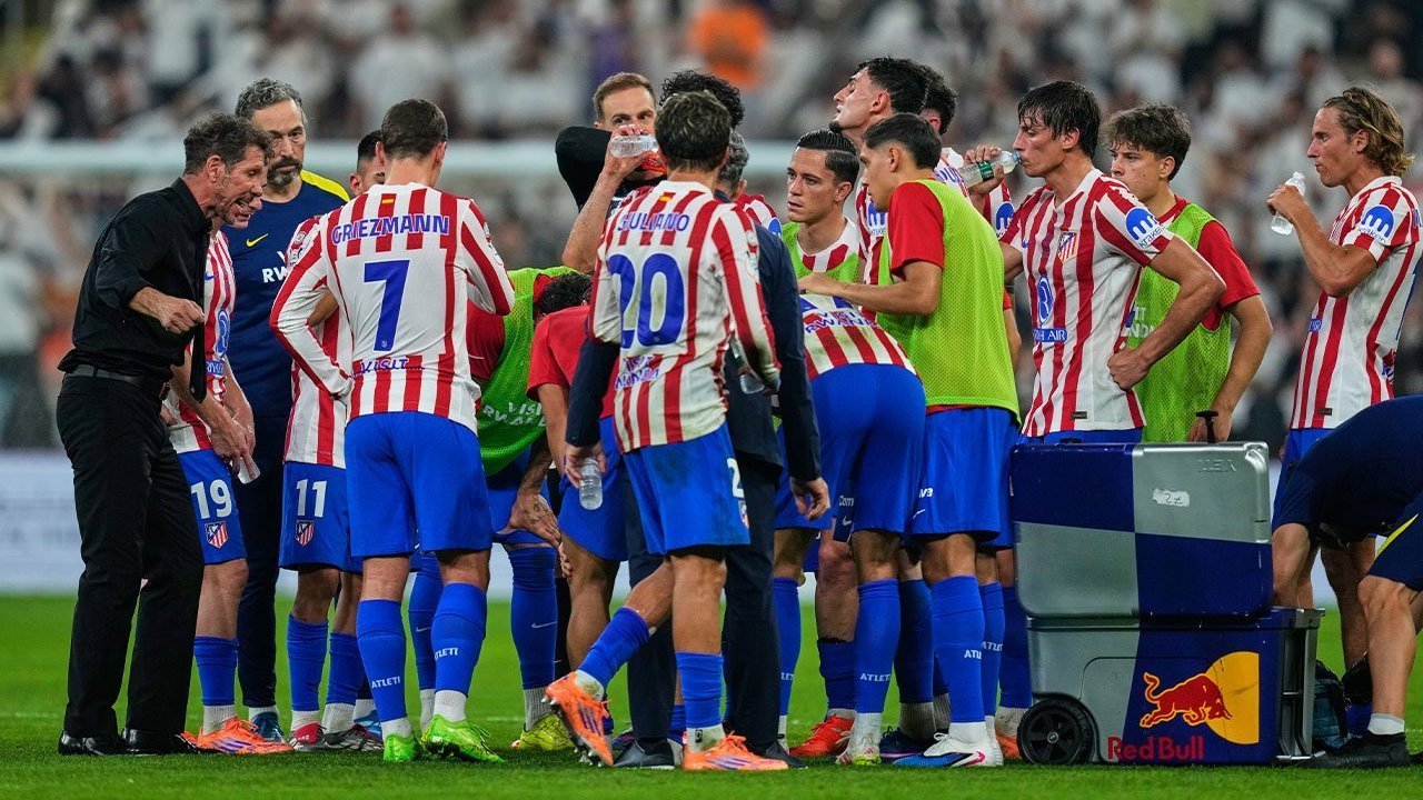 Atletico Madrid Terpuruk di Butarque: Oblak Kesal, Simeone Pandangan Lain